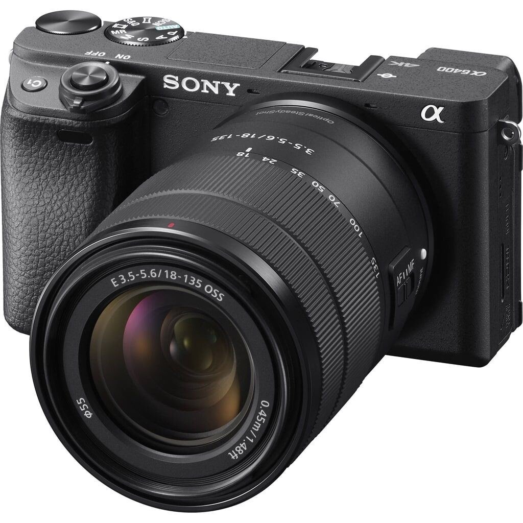 Sony alpha 6400 (ILCE6400B) + SEL 18-135mm 1:3.5-5.6 OSS (SEL18135)