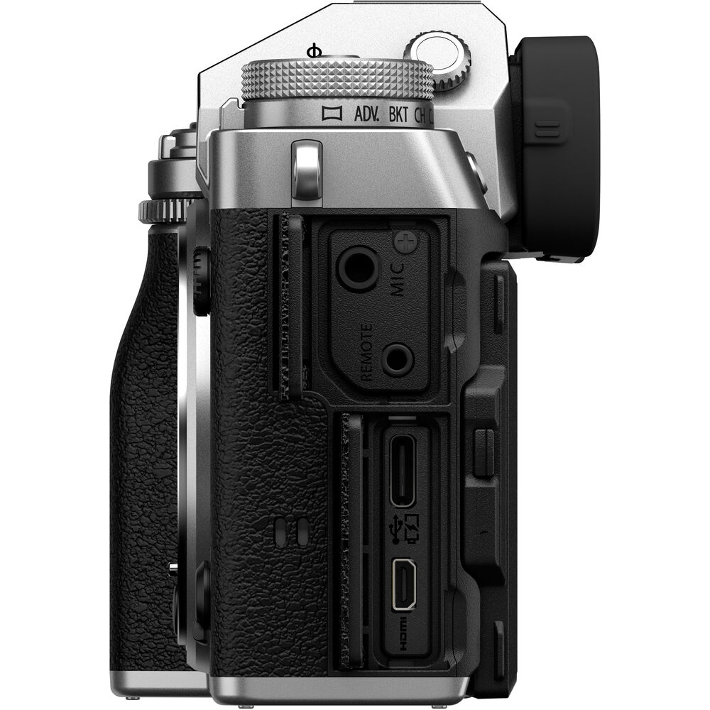 Fujifilm X-T5 silber + XF 16-80mm 1:4 R OIS WR