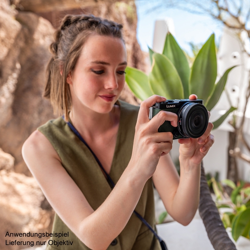 Panasonic LUMIX S 26mm 1:8 (S-R26E)