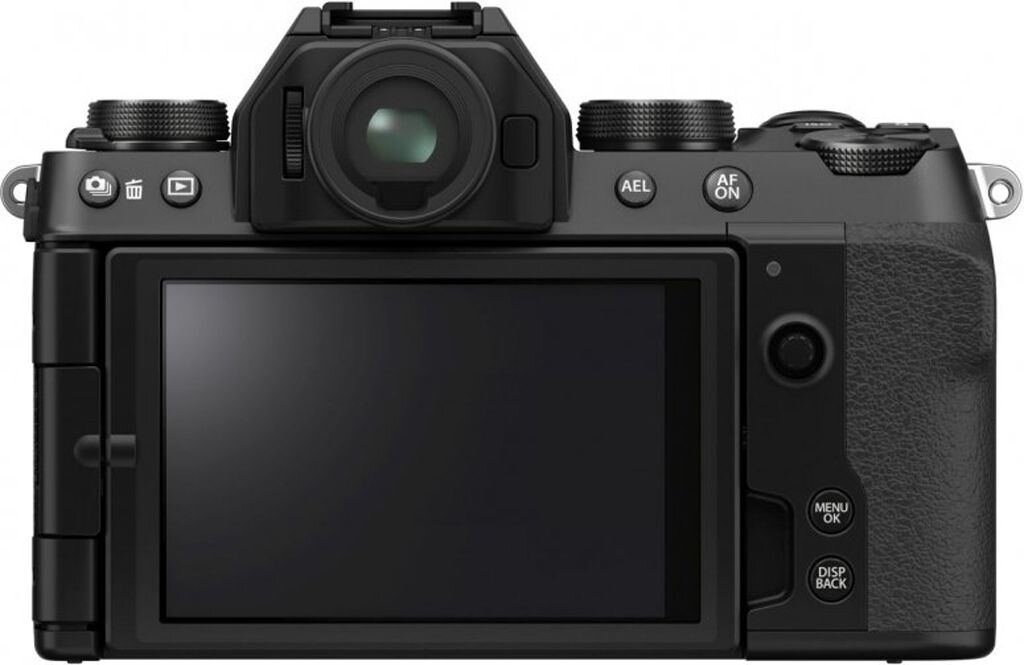 Fujifilm X-S10 + XC 15-45mm 1:3,5-5,6 OIS PZ