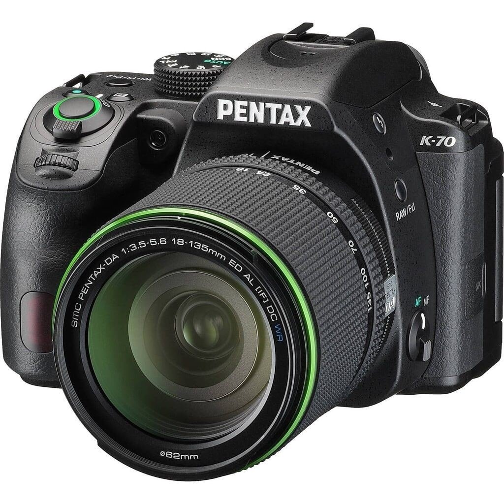 Pentax K-70 inkl. DA 18-135mm 1:3,5-5,6 ED AL [IF] DC WR + Sensor Cleaning Kit + 2. Akku + Tasche