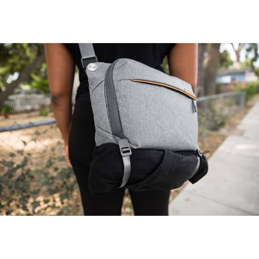 Peak Design Everyday Sling V2 6 Liter Midnight