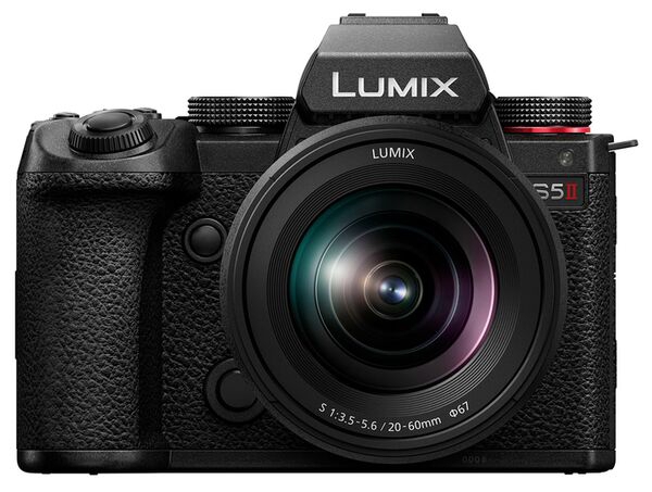 Panasonic LUMIX DC-S5 II (DC-S5M2WE) + LUMIX S 20-60mm 1:3,5-5,6 (S-R2060E) + LUMIX S 50mm 1:1,8 (S-S50E)