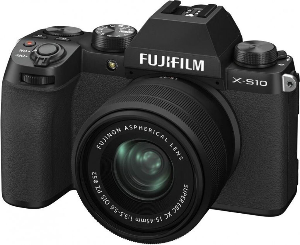 Fujifilm X-S10 + XC 15-45mm 1:3,5-5,6 OIS PZ