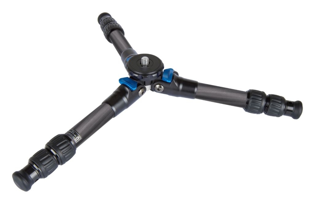 Sirui Compact XL Powerzwerg Dreibeinstativ Carbon