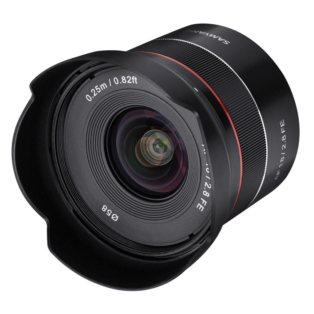 Samyang AF 18mm 1:2,8 FE + Lens Station für Sony E
