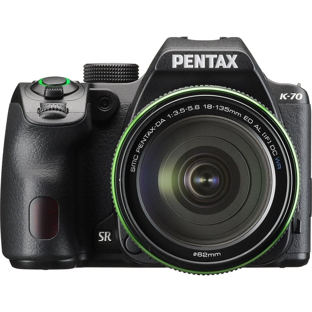 Pentax K-70 + DA 18-135mm 1:3,5-5,6 ED AL [IF] DC WR + Sensor Cleaning Kit + 2. Akku + Tasche