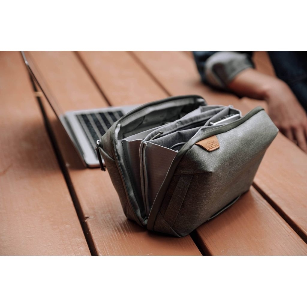 Peak Design Travel Tech Pouch Grün Sage