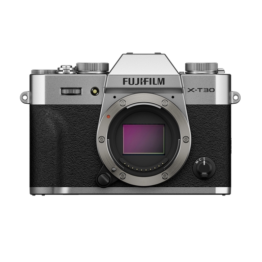 FUJIFILM X-T30 III silber + XC 13-33 mm OIS