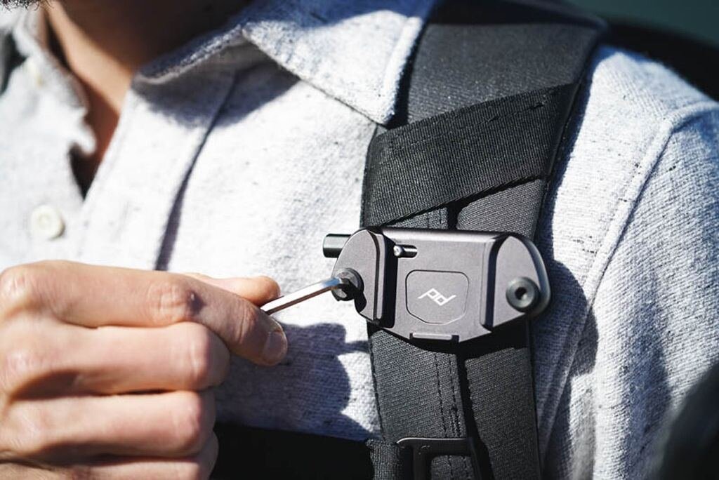 Peak Design Capture Clip v3 schwarz (Ohne Wechselplatte)