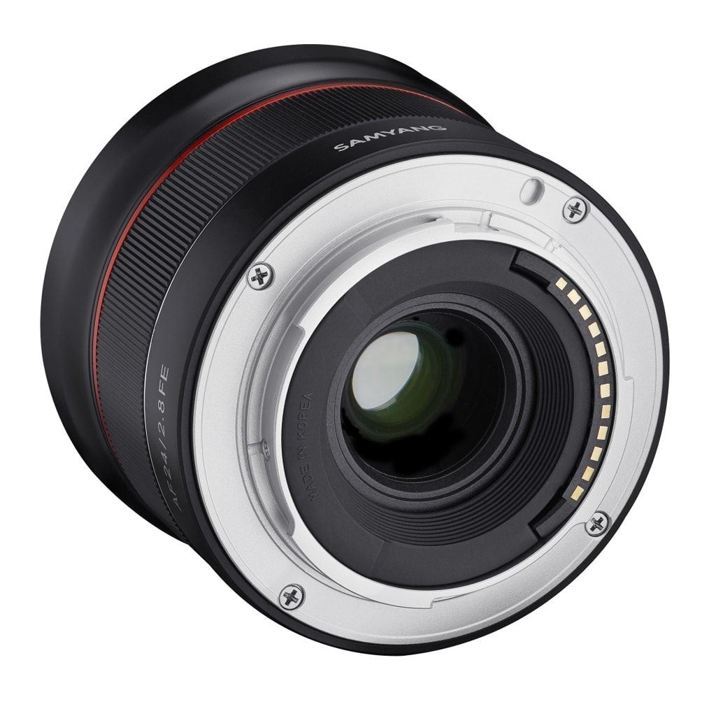 Samyang AF 24mm 1:2,8 FE + Lens Station für Sony E
