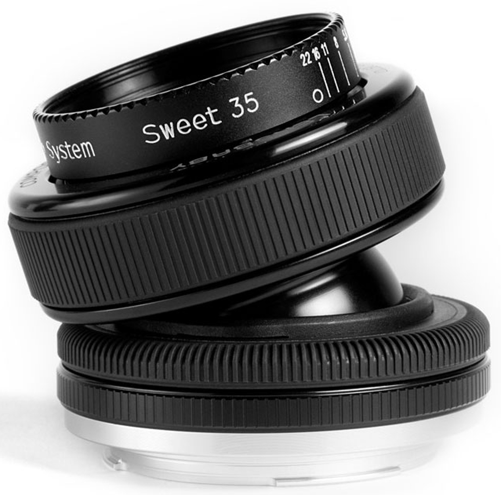 Lensbaby Mirrorless 22mm Sweet 22 Standalone Lens for Fuji X