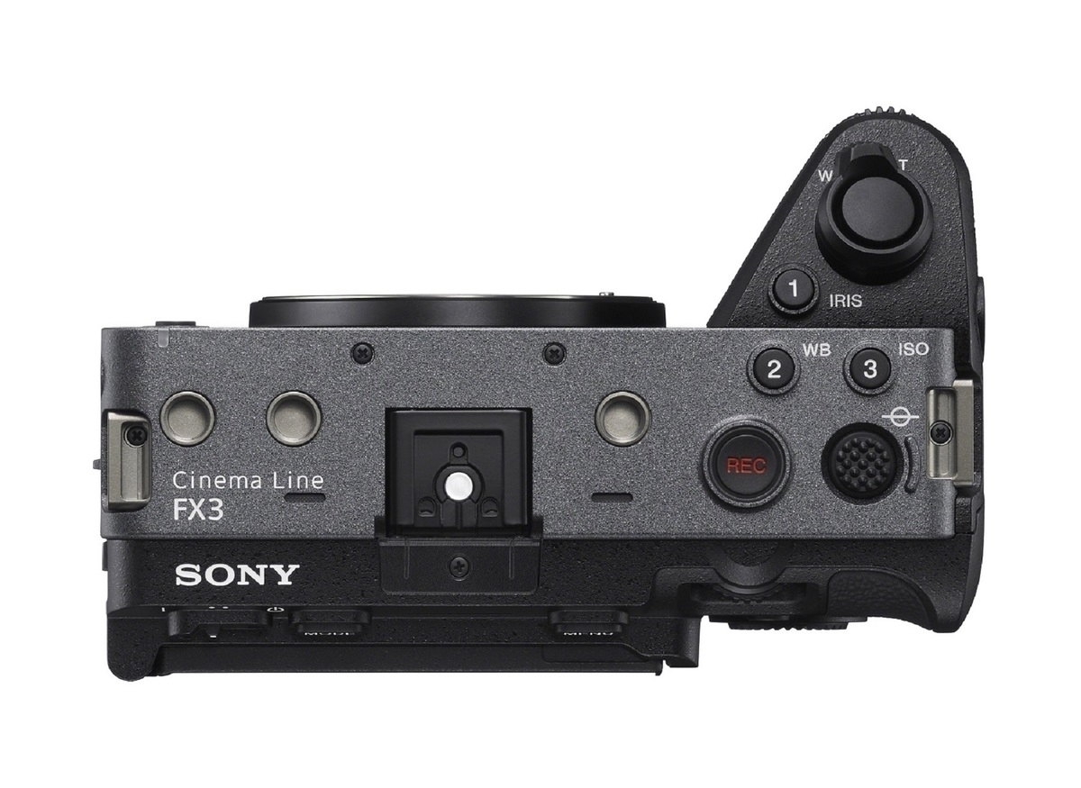 Sony Alpha ILME-FX3 (ILME-FX3) + Sony SEL FE 70-200mm 1:2,8 GM OSS (SEL70200GM)