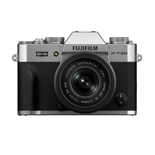 FUJIFILM X-T30 III silber + XC 13-33 mm OIS