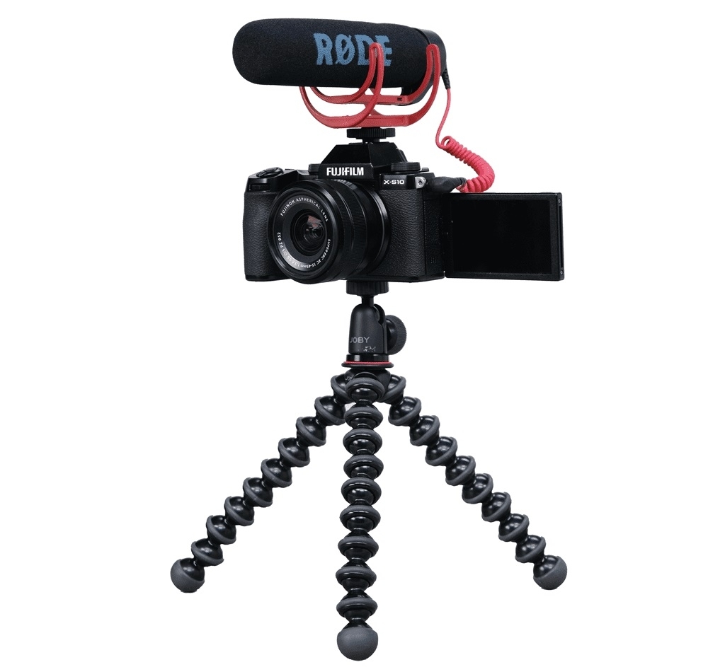 Fujifilm X-S10 black + 15-45mm Vlogger Set