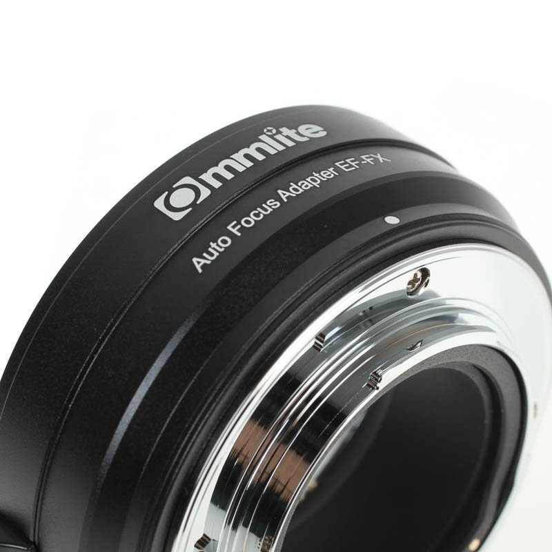 Commlite Canon EF/EF-S-Mount an Fujifilm X-Mount Booster Adapter