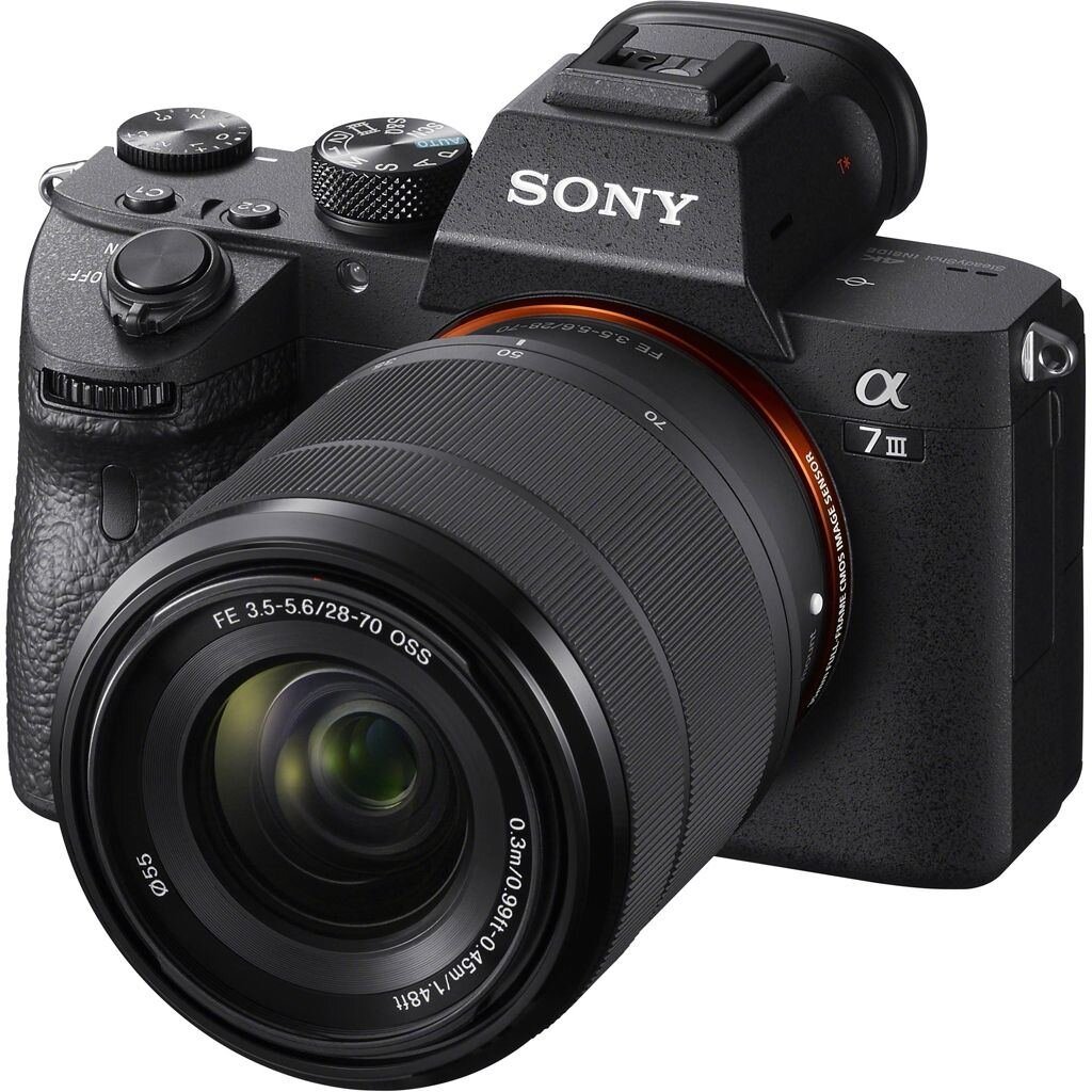 Sony Alpha 7 III (ILCE7M3B) + SEL FE 28-70mm 1:3,5-5,6 OSS (ILCE7M3KB Kit)