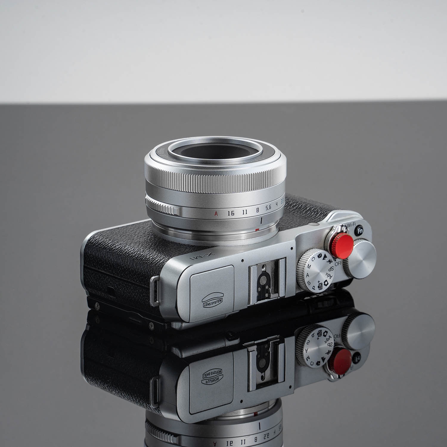 TTArtisan AF 27mm 1:2,8 für Fuji X silber
