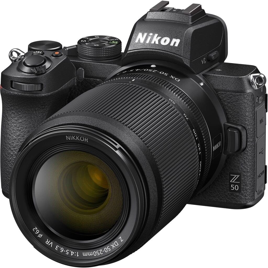 Nikon Z50 + Nikkor Z DX 16-50mm 1:3,5-6,3 VR + Nikkor Z DX 50-250mm 1:4,5-6,3 VR