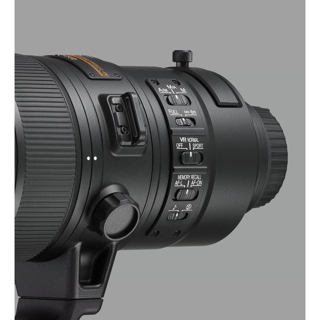 Nikon AF-S 180-400 mm 1:4 E TC1.4 FL ED VR