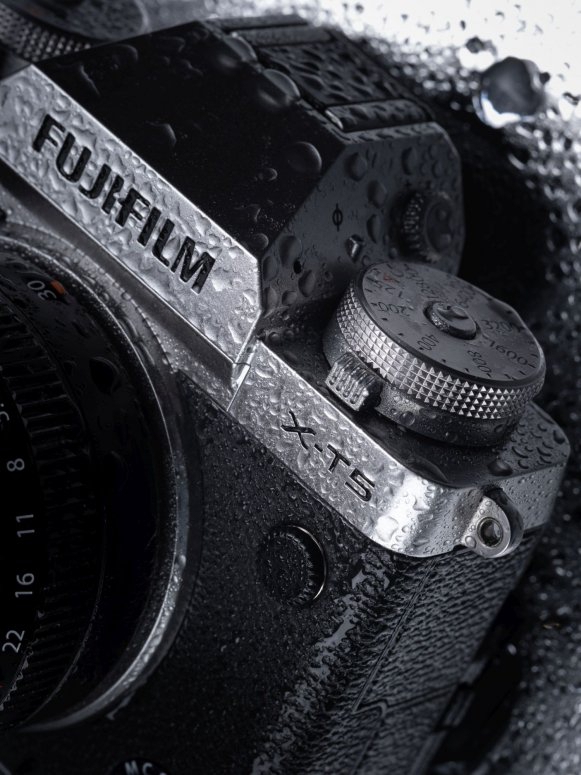 Fujifilm X-T5 silber EU + XF 16-80mm 1:4 R OIS WR