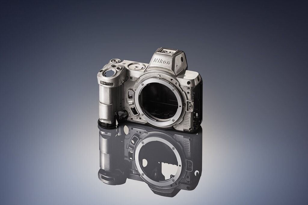 Nikon Z5 Gehäuse + Nikon FTZ II Objektivadapter