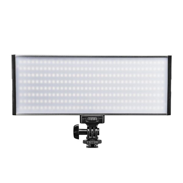 Walimex Pro LED Niova 300 Bi Color Leuchte on Camera