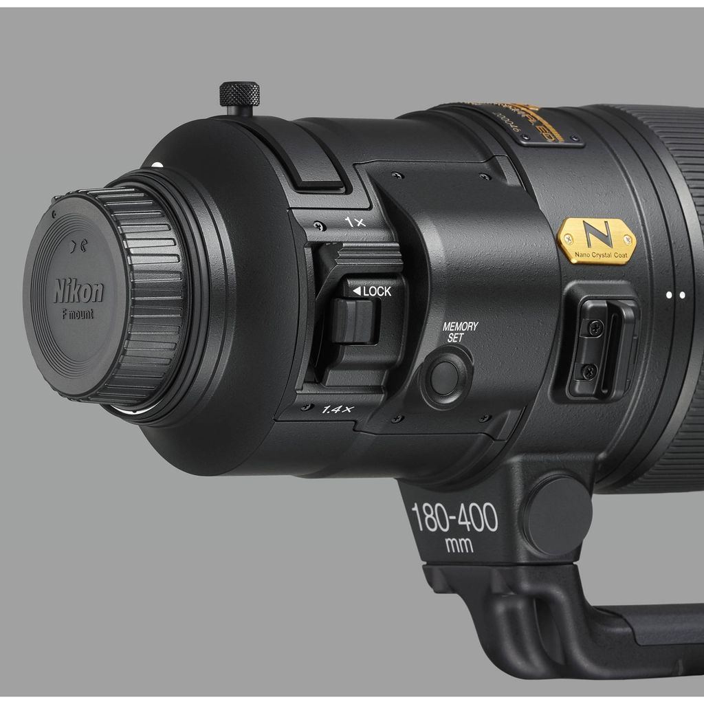 Nikon AF-S 180-400 mm 1:4 E TC1.4 FL ED VR